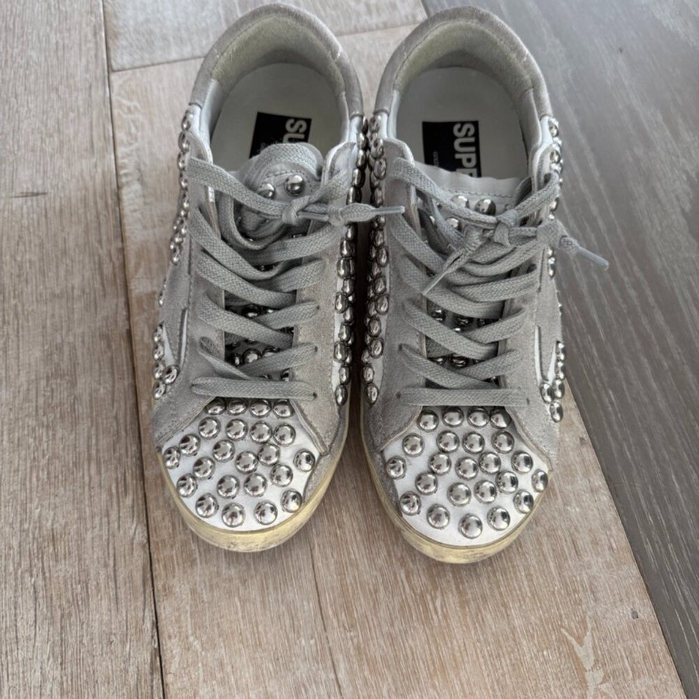 Fashionable Golden Goose  studded sneakers in almost brand new condition. size 6
